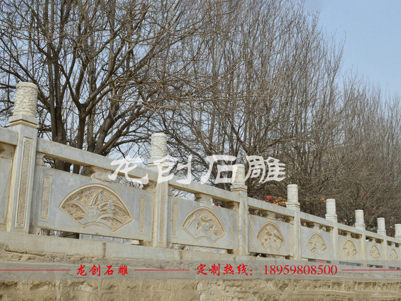 石雕護(hù)河欄桿用什么材質(zhì)比較好?